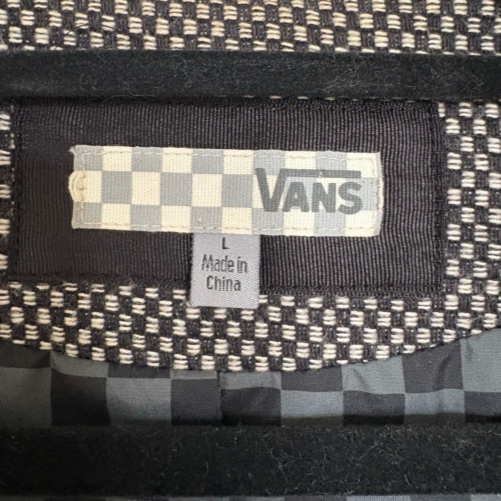 Vans Monochrome Checkered Pattern Vest - image 3